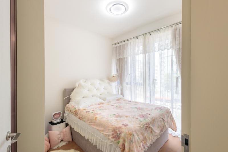 Penrose, 30 Sims Drive, Eunos / Geylang / Paya Lebar, 2 Bedrooms, 646 sqft, Condominium For Sale, by Rachel Ng, 500257879 - Bedroom - PropertyGuru.com.sg