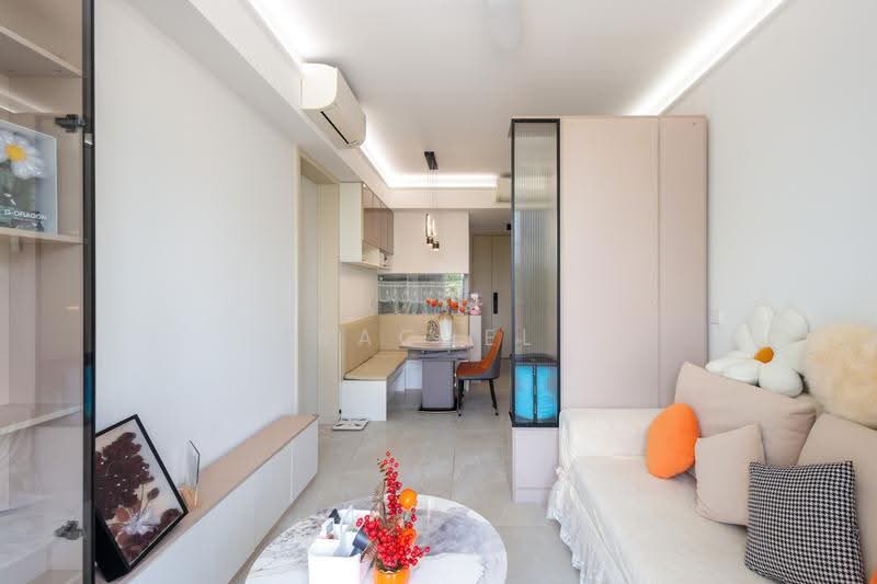 Penrose, 30 Sims Drive, Eunos / Geylang / Paya Lebar, 2 Bedrooms, 646 sqft, Condominium For Sale, by Rachel Ng, 500257879 - Living Room - PropertyGuru.com.sg