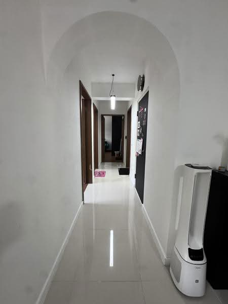 799A Woodlands Drive 60, 799A Woodlands Drive 60, Admiralty / Woodlands, 3 Bedrooms, 1,001 sqft, HDB Flat For Sale, by Rusydi Yusoff, 500257883 - Corridor - PropertyGuru.com.sg