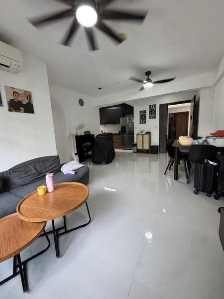 799A Woodlands Drive 60, 799A Woodlands Drive 60, Admiralty / Woodlands, 3 Bedrooms, 1,001 sqft, HDB Flat For Sale, by Rusydi Yusoff, 500257883 - Living Room - PropertyGuru.com.sg