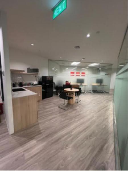 20 Collyer Quay, 20 Collyer Quay, Boat Quay / Raffles Place / Marina, 2,325 sqft, Office For Rent, by Li Rong Teh, 500257887 - Kitchen - CommercialGuru.com.sg