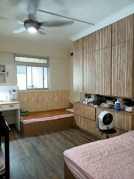 160 Yishun Street 11, 160 Yishun Street 11, Sembawang / Yishun, 2 Bedrooms, 872 sqft, HDB Flat For Sale, by Hsien Loong Wong, 500257892 - Bedroom - PropertyGuru.com.sg