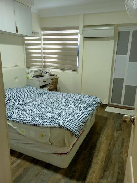 160 Yishun Street 11, 160 Yishun Street 11, Sembawang / Yishun, 2 Bedrooms, 872 sqft, HDB Flat For Sale, by Hsien Loong Wong, 500257892 - Bedroom - PropertyGuru.com.sg