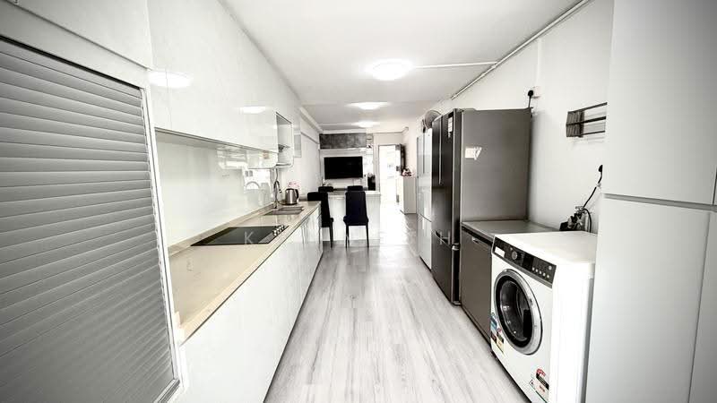 111 Aljunied Crescent, 111 Aljunied Crescent, Eunos / Geylang / Paya Lebar, 2 Bedrooms, 721 sqft, HDB Flat For Rent, by Kenneth Teiw Choon Lin, 500257900 - Kitchen - PropertyGuru.com.sg