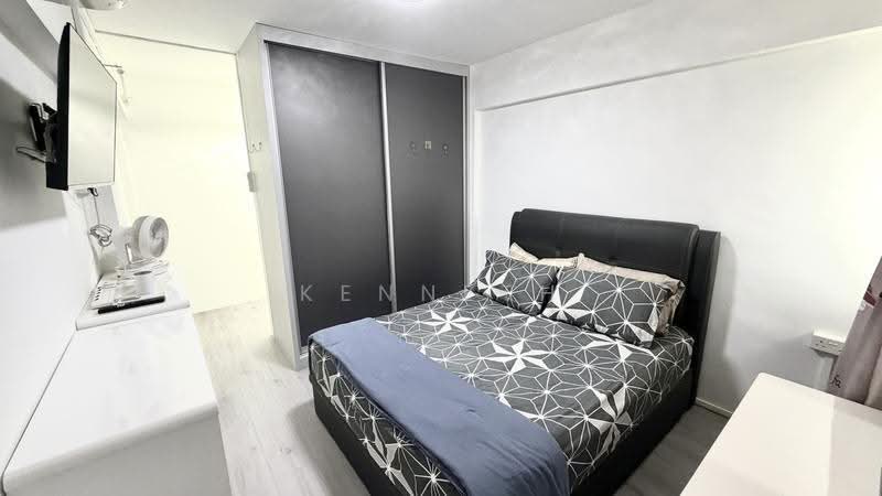 111 Aljunied Crescent, 111 Aljunied Crescent, Eunos / Geylang / Paya Lebar, 2 Bedrooms, 721 sqft, HDB Flat For Rent, by Kenneth Teiw Choon Lin, 500257900 - Bedroom - PropertyGuru.com.sg