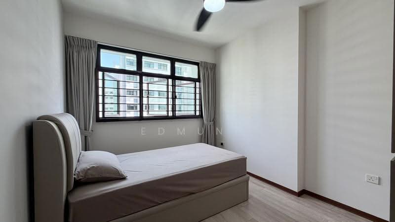 818B Choa Chu Kang Avenue 1, 818B Choa Chu Kang Avenue 1, Dairy Farm / Bukit Panjang / Choa Chu Kang, Room Rental, 130 sqft, HDB Flat For Rent, by Edmund Thor, 500257904 - Bedroom 1 - PropertyGuru.com.sg