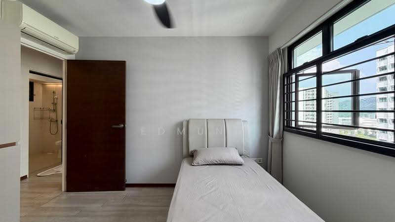 818B Choa Chu Kang Avenue 1, 818B Choa Chu Kang Avenue 1, Dairy Farm / Bukit Panjang / Choa Chu Kang, Room Rental, 130 sqft, HDB Flat For Rent, by Edmund Thor, 500257904 - Bedroom 1 - PropertyGuru.com.sg