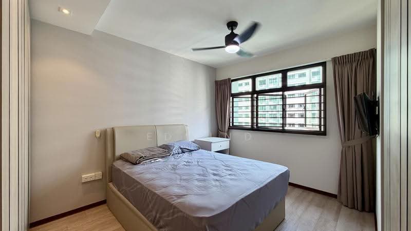 818B Choa Chu Kang Avenue 1, 818B Choa Chu Kang Avenue 1, Dairy Farm / Bukit Panjang / Choa Chu Kang, Room Rental, 130 sqft, HDB Flat For Rent, by Edmund Thor, 500257904 - Master bedroom - PropertyGuru.com.sg