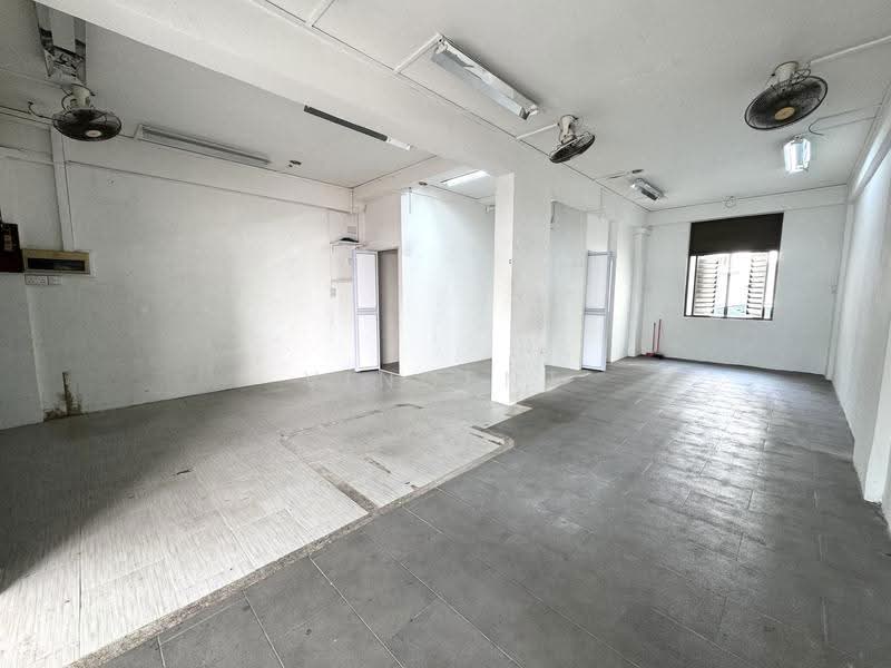 47 Lorong 6 Toa Payoh, Balestier / Toa Payoh, 1,270 sqft, Other Retail For Rent, by Vincent Lim Boon Seng, 500257910 - Interior - CommercialGuru.com.sg
