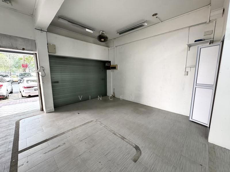 47 Lorong 6 Toa Payoh, Balestier / Toa Payoh, 1,270 sqft, Other Retail For Rent, by Vincent Lim Boon Seng, 500257910 - Entrance - CommercialGuru.com.sg