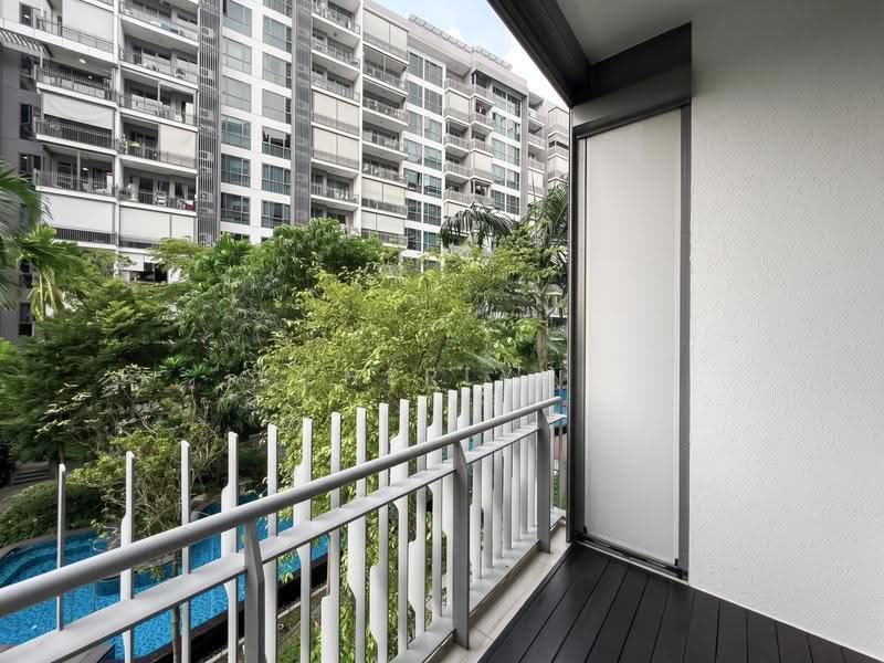 Forest Woods, Hougang / Punggol / Sengkang, 4 Bedrooms, 1,249 sqft, Condominium For Sale, by Cherlyn Loh Xue Ting, 500257913 - Master Bedroom Balcony - PropertyGuru.com.sg