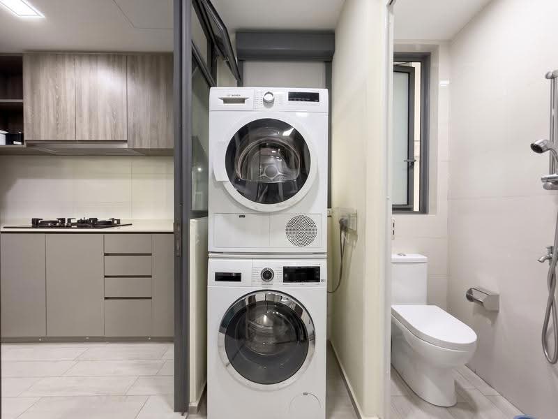Forest Woods, Hougang / Punggol / Sengkang, 4 Bedrooms, 1,249 sqft, Condominium For Sale, by Cherlyn Loh Xue Ting, 500257913 - Yard and WC - PropertyGuru.com.sg