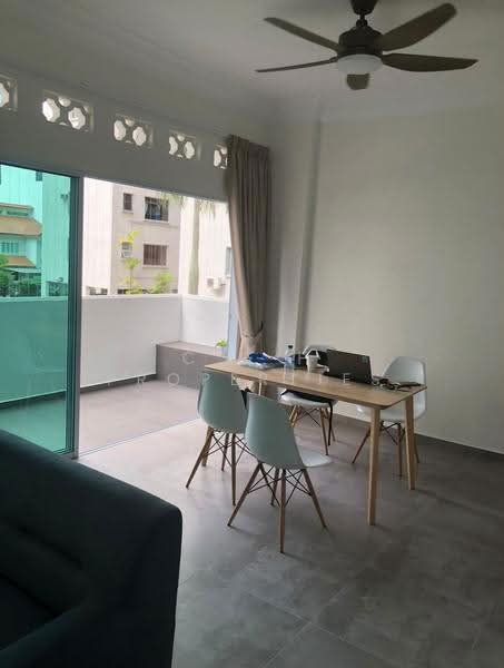 Kim Sia Court, 19 Jalan Jintan, Orchard / River Valley, 3 Bedrooms, 1,099 sqft, Apartment For Rent, by JUDY TAN, 500257919 - Balcony - PropertyGuru.com.sg
