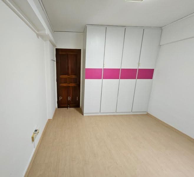 427 Clementi Avenue 3, 427 Clementi Avenue 3, Buona Vista / West Coast / Clementi New Town, 2 Bedrooms, 721 sqft, HDB Flat For Rent, by Priscilla Lee, 500257920 - Bedroom - PropertyGuru.com.sg