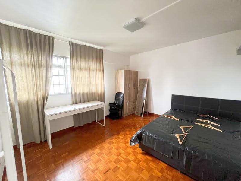 110 Spottiswoode Park Road, 110 Spottiswoode Park Road, Chinatown / Tanjong Pagar, 3 Bedrooms, 1,270 sqft, HDB Flat For Rent, by Evy Yeo, 500257923 - Bedroom 2 - PropertyGuru.com.sg