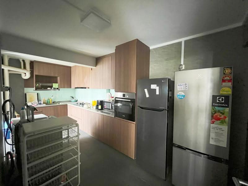 110 Spottiswoode Park Road, 110 Spottiswoode Park Road, Chinatown / Tanjong Pagar, 3 Bedrooms, 1,270 sqft, HDB Flat For Rent, by Evy Yeo, 500257923 - Kitchen - PropertyGuru.com.sg