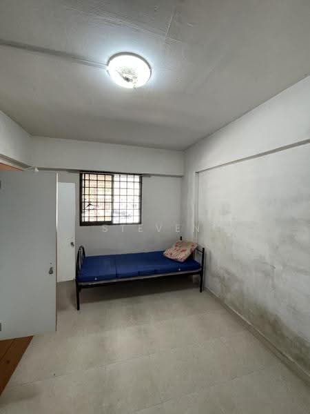 233 Ang Mo Kio Avenue 3, 233 Ang Mo Kio Avenue 3, Ang Mo Kio / Bishan / Thomson, 2 Bedrooms, 721 sqft, HDB Flat For Rent, by Steven Liu, 500257933 - Bedroom - PropertyGuru.com.sg
