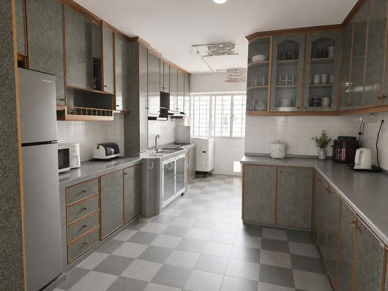 342 Tampines Street 33, 342 Tampines Street 33, Pasir Ris / Tampines, 3 Bedrooms, 1,151 sqft, HDB Flat For Sale, by Joyce Hoo, 500257938 - Kitchen - PropertyGuru.com.sg