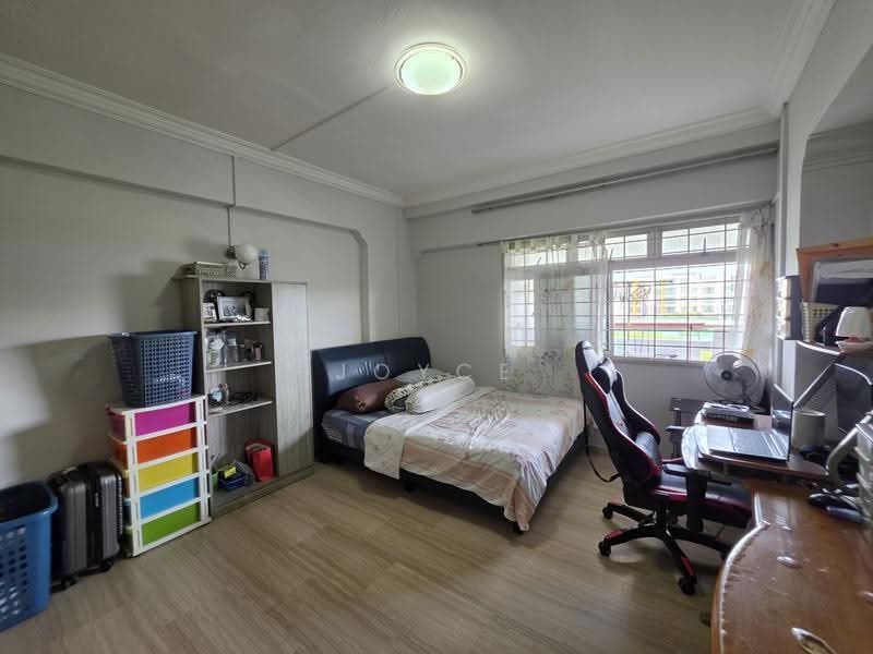 342 Tampines Street 33, 342 Tampines Street 33, Pasir Ris / Tampines, 3 Bedrooms, 1,151 sqft, HDB Flat For Sale, by Joyce Hoo, 500257938 - Bedroom - PropertyGuru.com.sg