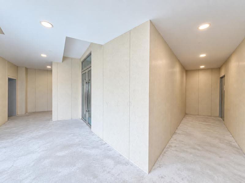 Furama Riverfront, 405 Havelock Road, Alexandra / Commonwealth, 10,430 sqft, Other Retail For Rent, by Yeo Yong Peng, 500257945 - Corridor - CommercialGuru.com.sg
