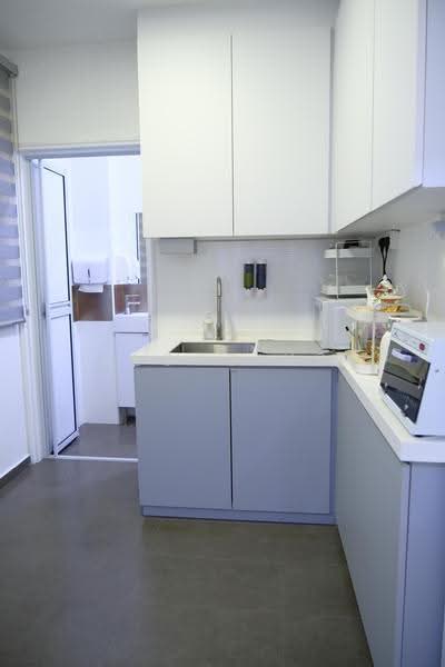 Rare Beauty Salon in Telok Ayer, Telok Ayer Street, Boat Quay / Raffles Place / Marina, 2,100 sqft, Shop / Shophouse For Rent, by Aloysius Mok, 500257948 - CommercialGuru.com.sg