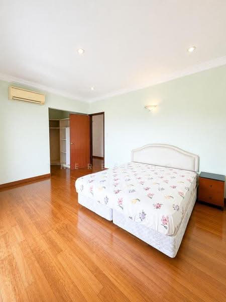 Teacher's Housing Estate, Tagore Avenue, Mandai / Upper Thomson, 4 Bedrooms, 2,700 sqft, Terraced House For Sale, by Therese Ho, 500257956 - Bedroom - PropertyGuru.com.sg