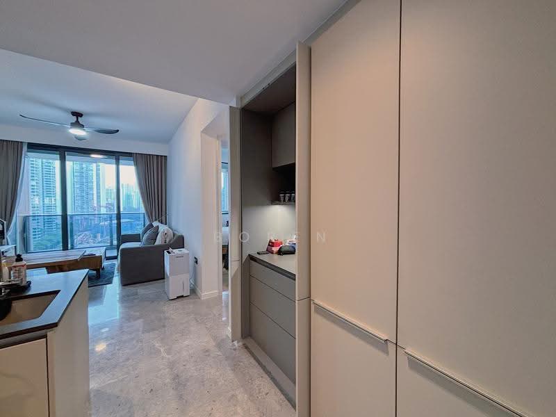 Riviere, 3 Jiak Kim Street, Alexandra / Commonwealth, 2 Bedrooms, 818 sqft, Condominium For Sale, by Boren Ang, 500257963 - Living Room - PropertyGuru.com.sg