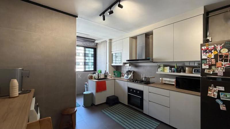 873 Tampines Street 84, 873 Tampines Street 84, Pasir Ris / Tampines, 3 Bedrooms, 1,302 sqft, HDB Flat For Sale, by Kenneth Tan, 500257965 - Kitchen - PropertyGuru.com.sg