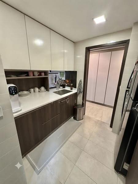 Symphony Suites, 1 Yishun Close, Sembawang / Yishun, 4 Bedrooms, 1,023 sqft, Condominium For Sale, by Alvin Tay, 500257971 - Kitchen - PropertyGuru.com.sg