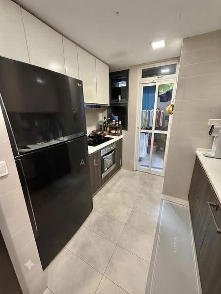 Symphony Suites, 1 Yishun Close, Sembawang / Yishun, 4 Bedrooms, 1,023 sqft, Condominium For Sale, by Alvin Tay, 500257971 - Kitchen - PropertyGuru.com.sg