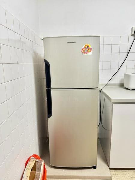 616 Bedok Reservoir Road, 616 Bedok Reservoir Road, Bedok / Upper East Coast, Room Rental, 110 sqft, HDB Flat For Rent, by Regina Huang, 500257978 - Kitchen - PropertyGuru.com.sg