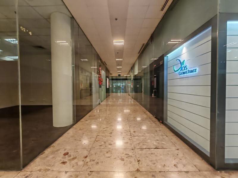 Concorde Shopping Centre, 317 Outram Road, Alexandra / Commonwealth, 441 sqft, Other Retail For Sale, by Alan Wee, 500257980 - Corridor - CommercialGuru.com.sg