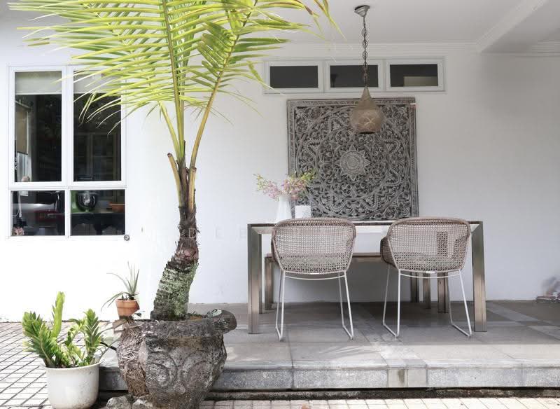 7 Mount Sinai Crescent, Tanglin / Holland / Bukit Timah, 4 Bedrooms, 4,000 sqft, Detached House For Rent, by Deborah Law, 500257985 - Exterior - PropertyGuru.com.sg