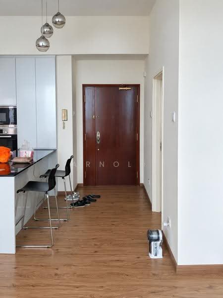The Oxley, 9 Oxley Rise, Orchard / River Valley, 1 Bedroom, 549 sqft, Apartment For Sale, by Arnold Wee, 500258000 - Kitchen - PropertyGuru.com.sg