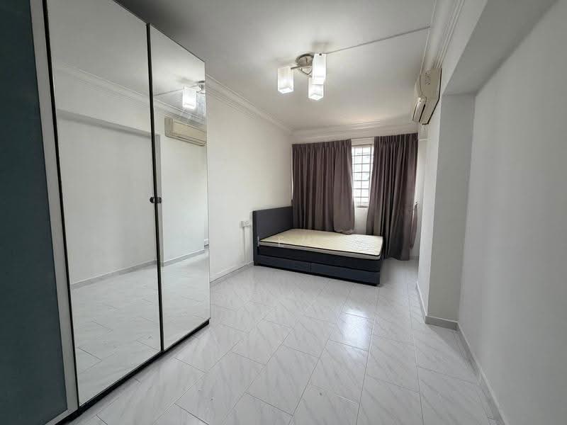 487A Tampines Avenue 9, 487A Tampines Avenue 9, Pasir Ris / Tampines, 3 Bedrooms, 1,173 sqft, HDB Flat For Rent, by Liew Derrick, 500258008 - Bedroom - PropertyGuru.com.sg