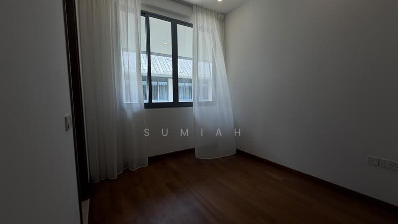 Near Tan Kah Kee MRT, Tanglin / Holland / Bukit Timah, 5 Bedrooms, 3,154 sqft, Cluster House For Sale, by Sumiah Buang, 500258012 - PropertyGuru.com.sg