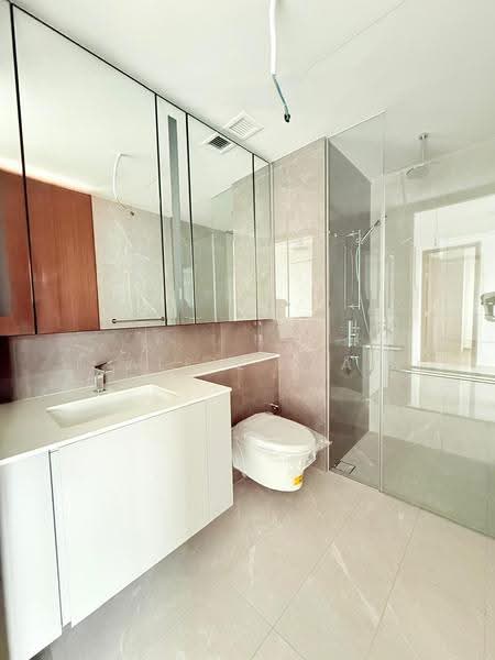Grand Dunman, 18 Dunman Road, East Coast / Marine Parade, 2 Bedrooms, 721 sqft, Condominium For Sale, by Alfie Isa, 500258014 - Bathroom - PropertyGuru.com.sg