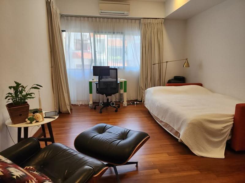 Villa Delle Rose, Taman Nakhoda, Tanglin / Holland / Bukit Timah, 3 Bedrooms, 3,337 sqft, Condominium For Sale, by Veronica Fun, 500258015 - Study - PropertyGuru.com.sg