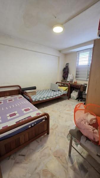501 Bedok North Street 3, 501 Bedok North Street 3, Bedok / Upper East Coast, 2 Bedrooms, 635 sqft, HDB Flat For Sale, by Robert Ng, 500258019 - Bedroom - PropertyGuru.com.sg