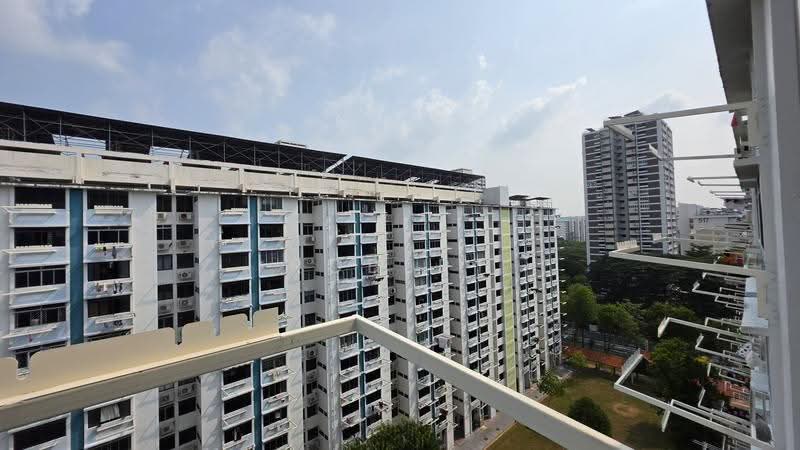 501 Bedok North Street 3, 501 Bedok North Street 3, Bedok / Upper East Coast, 2 Bedrooms, 635 sqft, HDB Flat For Sale, by Robert Ng, 500258019 - Exterior - PropertyGuru.com.sg