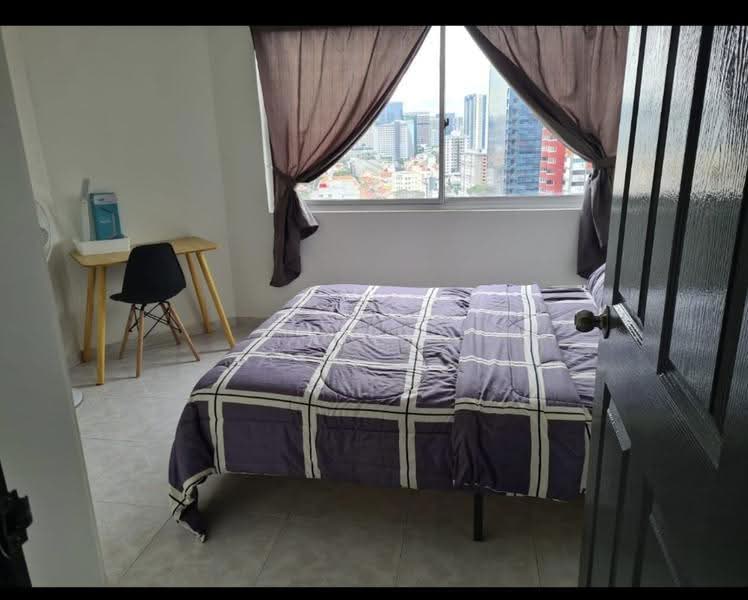 Textile Centre, 200 Jalan Sultan, Beach Road / Bugis / Rochor, 5 Bedrooms, 883 sqft, Apartment For Sale, by Alex Lim, 500258046 - Common Room 1 - PropertyGuru.com.sg