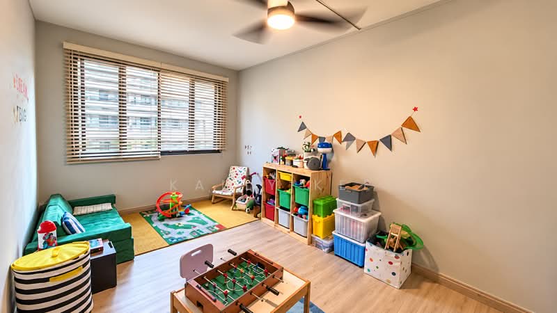 873 Tampines Street 84, 873 Tampines Street 84, Pasir Ris / Tampines, 3 Bedrooms, 1,302 sqft, HDB Flat For Sale, by Kally Kee, 500258057 - Common Room 1 - PropertyGuru.com.sg