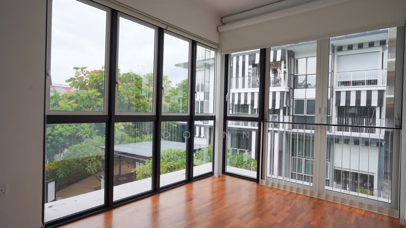 The Verandah Residences, 227 Pasir Panjang Road, Buona Vista / West Coast / Clementi New Town, 4 Bedrooms, 1,292 sqft, Condominium For Rent, by Jooann Tay, 500258061 - Balcony - PropertyGuru.com.sg