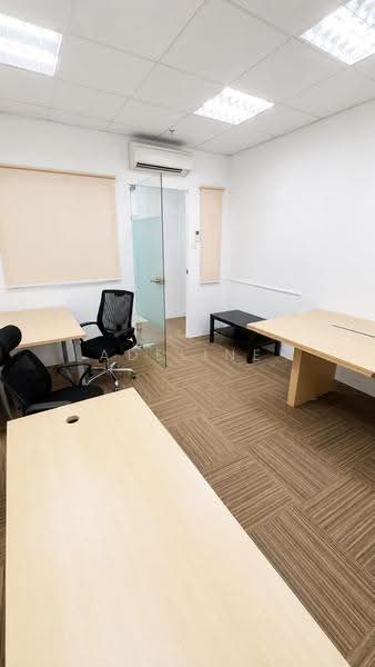 EPL Building, 1100 Lower Delta Road, Alexandra / Commonwealth, 1,700 sqft, Light Industrial (B1) For Rent, by Adeline Lau Li Fang, 500258066 - CommercialGuru.com.sg
