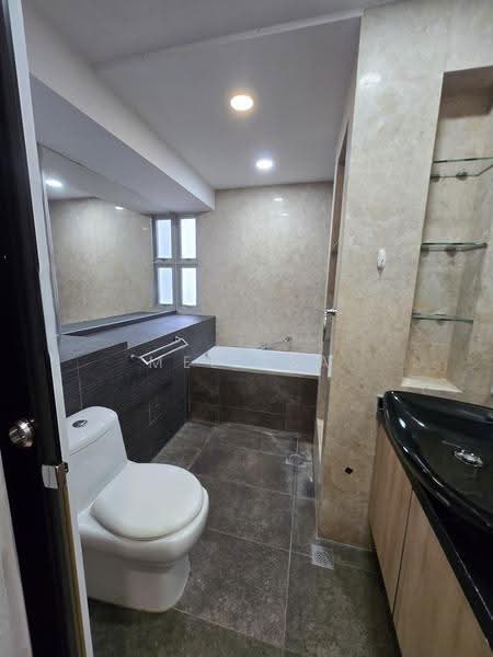 Grandeur 8, 2 Ang Mo Kio Central 3, Ang Mo Kio / Bishan / Thomson, Room Rental, 150 sqft, Condominium For Rent, by Melissa Yeo, 500258074 - Bathroom - PropertyGuru.com.sg