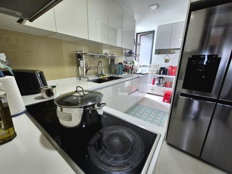 Spottiswoode Residences, 48 Spottiswoode Park Road, Chinatown / Tanjong Pagar, 3 Bedrooms, 1,410 sqft, Condominium For Sale, by Alex Lim, 500258085 - Kitchen - PropertyGuru.com.sg