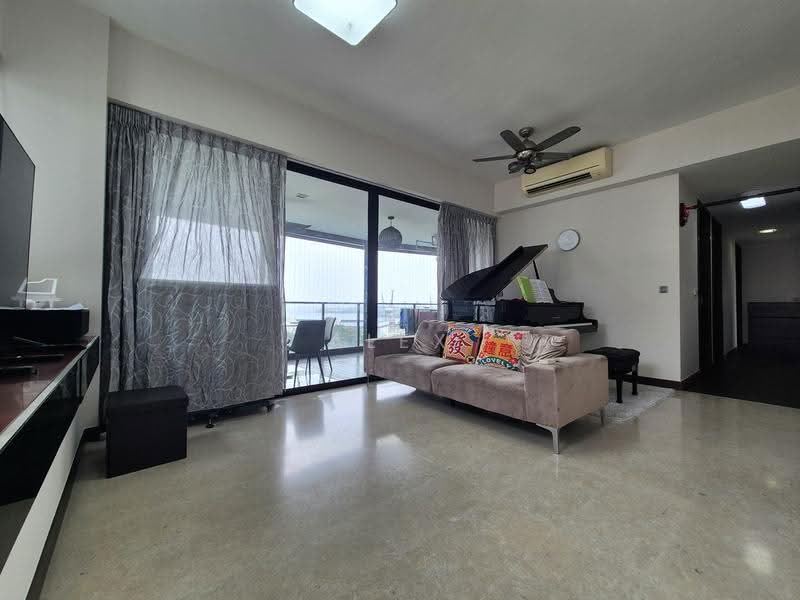 Spottiswoode Residences, 48 Spottiswoode Park Road, Chinatown / Tanjong Pagar, 3 Bedrooms, 1,410 sqft, Condominium For Sale, by Alex Lim, 500258085 - Living Room - PropertyGuru.com.sg