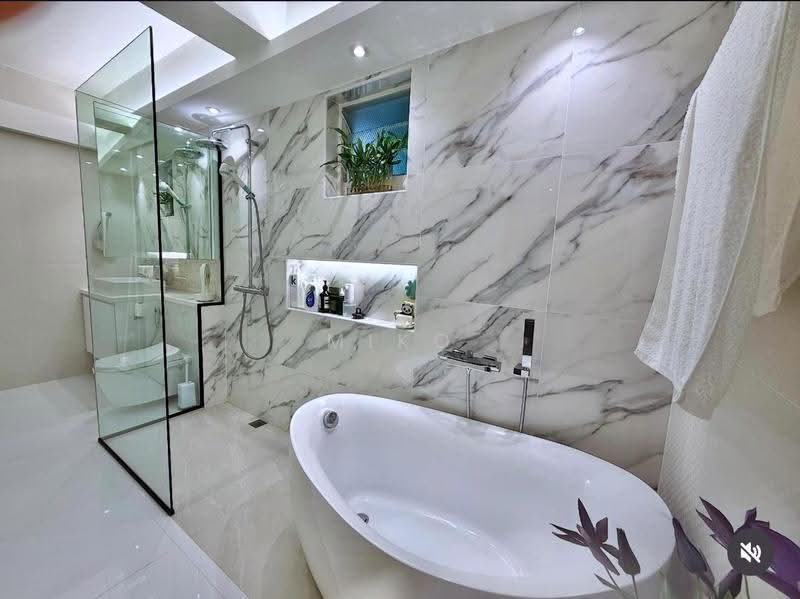 663A Punggol Drive, 663A Punggol Drive, Hougang / Punggol / Sengkang, 3 Bedrooms, 969 sqft, HDB Flat For Sale, by Miko Xiao, 500258092 - Bathroom - PropertyGuru.com.sg