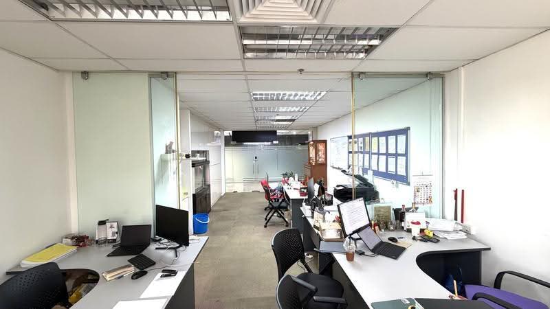 Sultan Plaza, 100 Jalan Sultan, Beach Road / Bugis / Rochor, 807 sqft, Office For Sale, by Aloysius Ng, 500258104 - Interior - CommercialGuru.com.sg