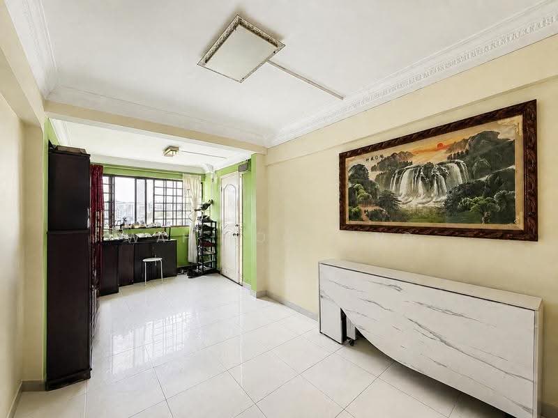 329 Ubi Avenue 1, 329 Ubi Avenue 1, Eunos / Geylang / Paya Lebar, 3 Bedrooms, 1,313 sqft, HDB Flat For Sale, by Wah Rou Ying, 500258109 - Living Room - PropertyGuru.com.sg